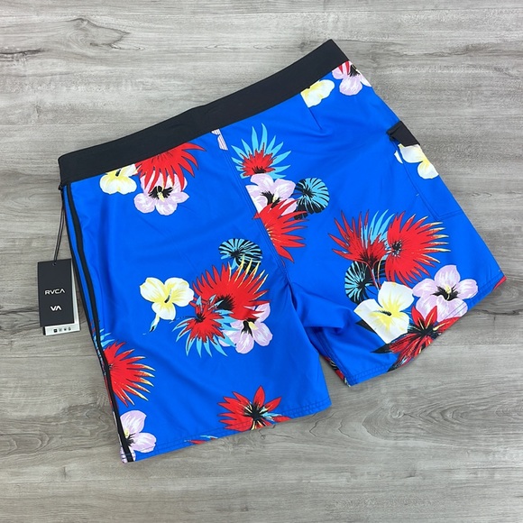 RVCA - HIGGINS BOARDSHORTS - Picture 9 of 11